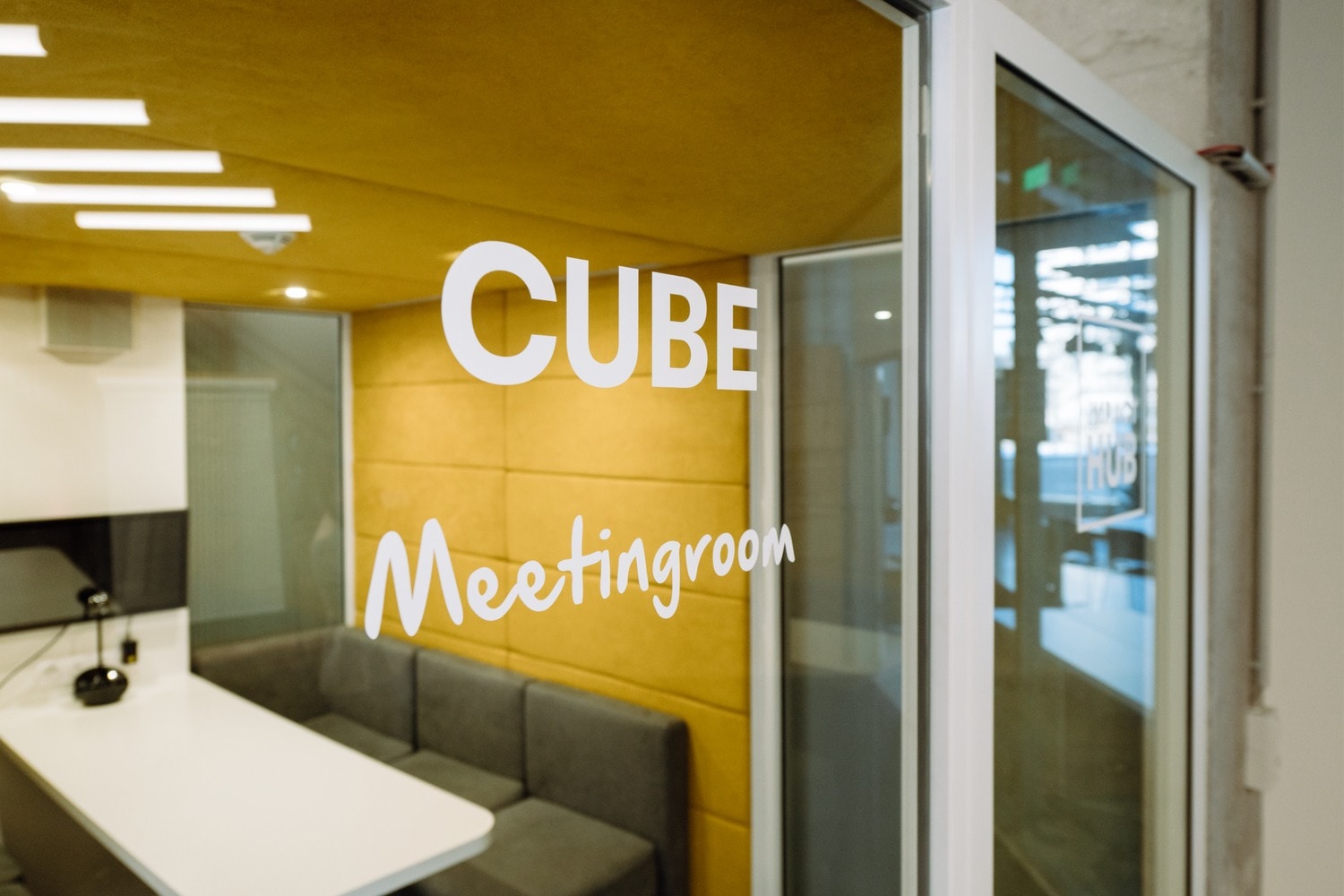 Galerie - Cube 2 Meetingraum CUBE für bis zu 4 Personen